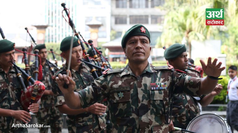 यसरी मनाइयो २१२औं भानु जयन्ती… (तस्विरहरू)